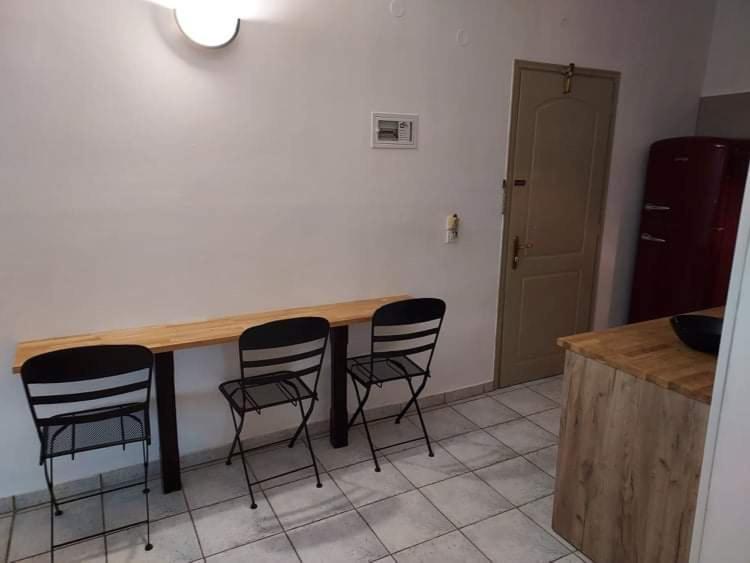 Nostos Aparthotel Mousata Exteriör bild