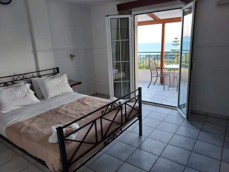 Nostos Aparthotel Mousata Exteriör bild